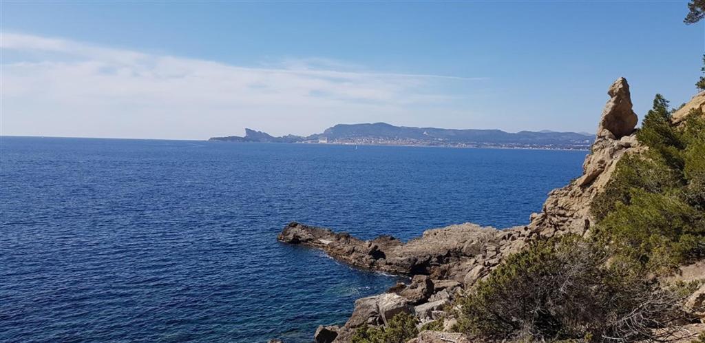 Villa T3 A 10' De Cassis - Piscine Privee Et Cuisine D'Ete Exterieure Carnoux-en-Provence Εξωτερικό φωτογραφία