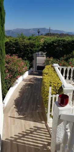 Villa T3 A 10' De Cassis - Piscine Privee Et Cuisine D'Ete Exterieure Carnoux-en-Provence Εξωτερικό φωτογραφία