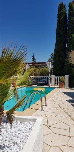 Villa T3 A 10' De Cassis - Piscine Privee Et Cuisine D'Ete Exterieure Carnoux-en-Provence Εξωτερικό φωτογραφία